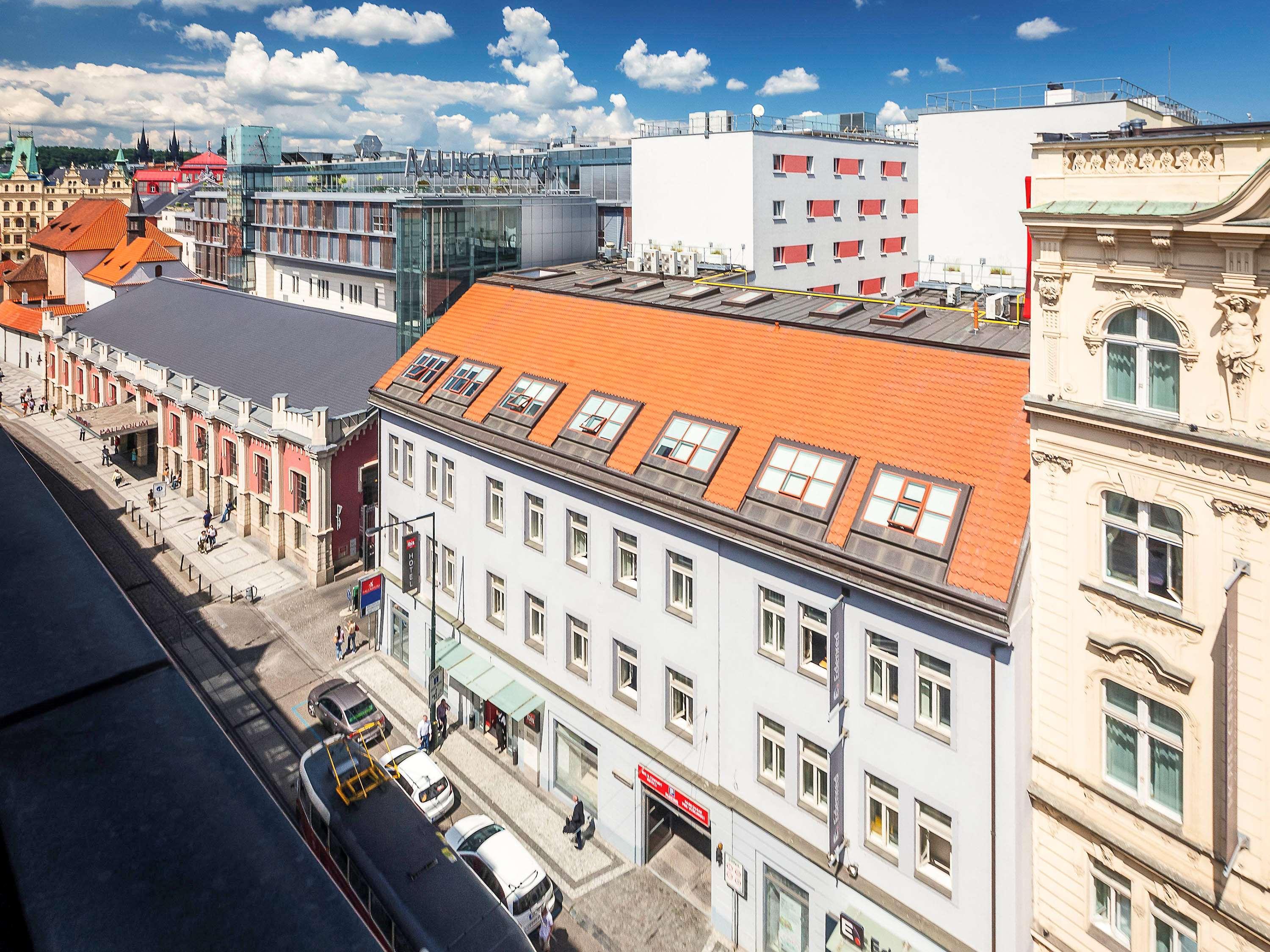 Ibis Old Town Hotel 3*