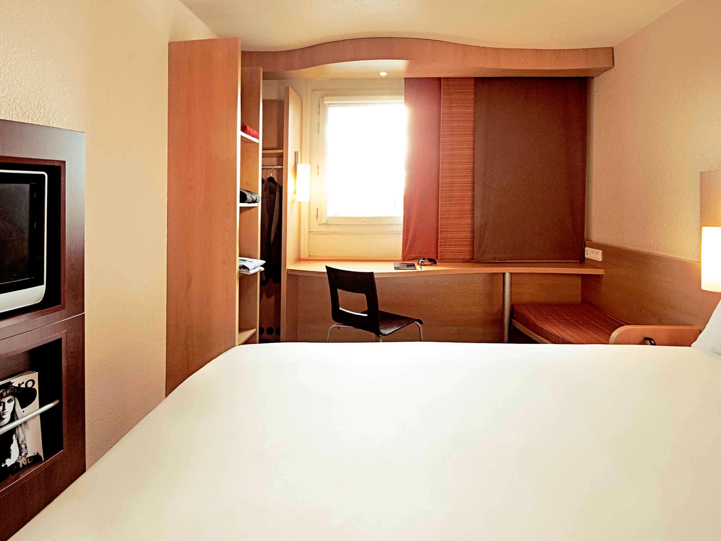 Ibis Old Town Hotel